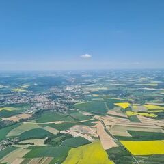 Flugwegposition um 11:35:59: Aufgenommen in der Nähe von Okres Jihlava, Tschechien in 1689 Meter